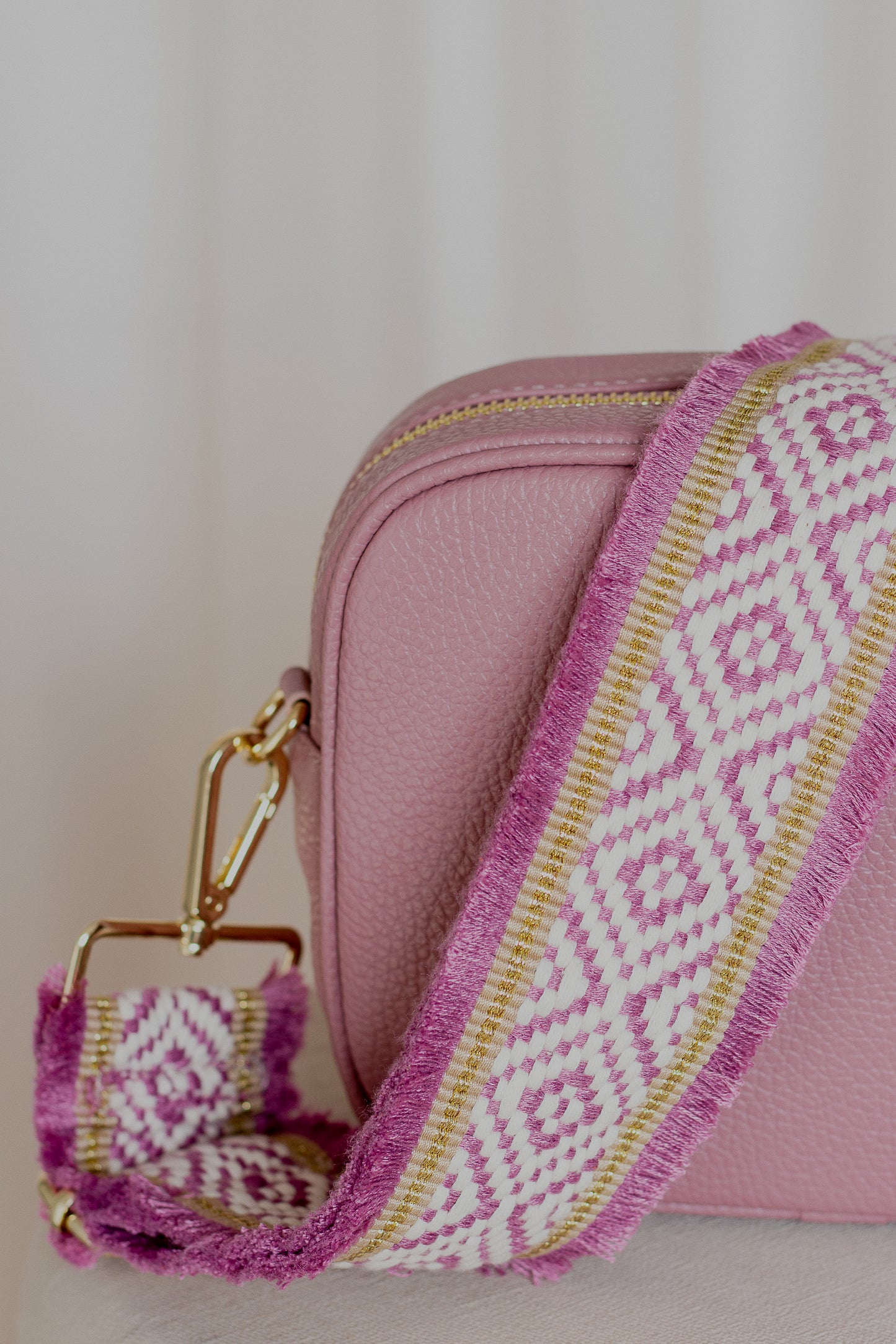 Bolsa Crossody ROSA PASTEL