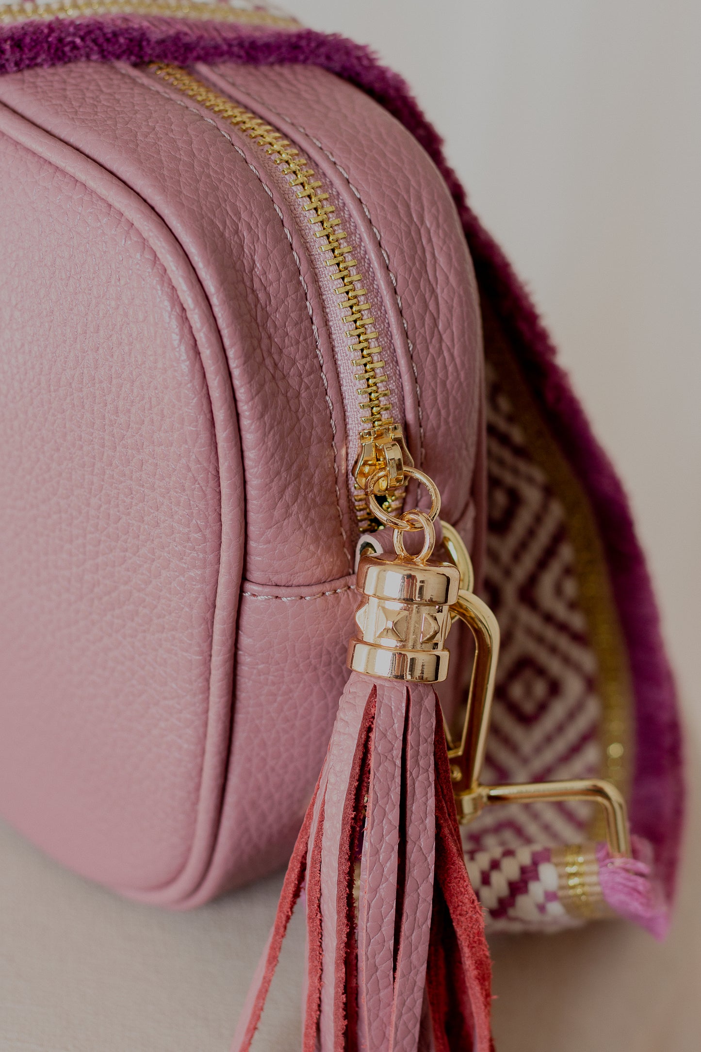 Bolsa Crossody ROSA PASTEL