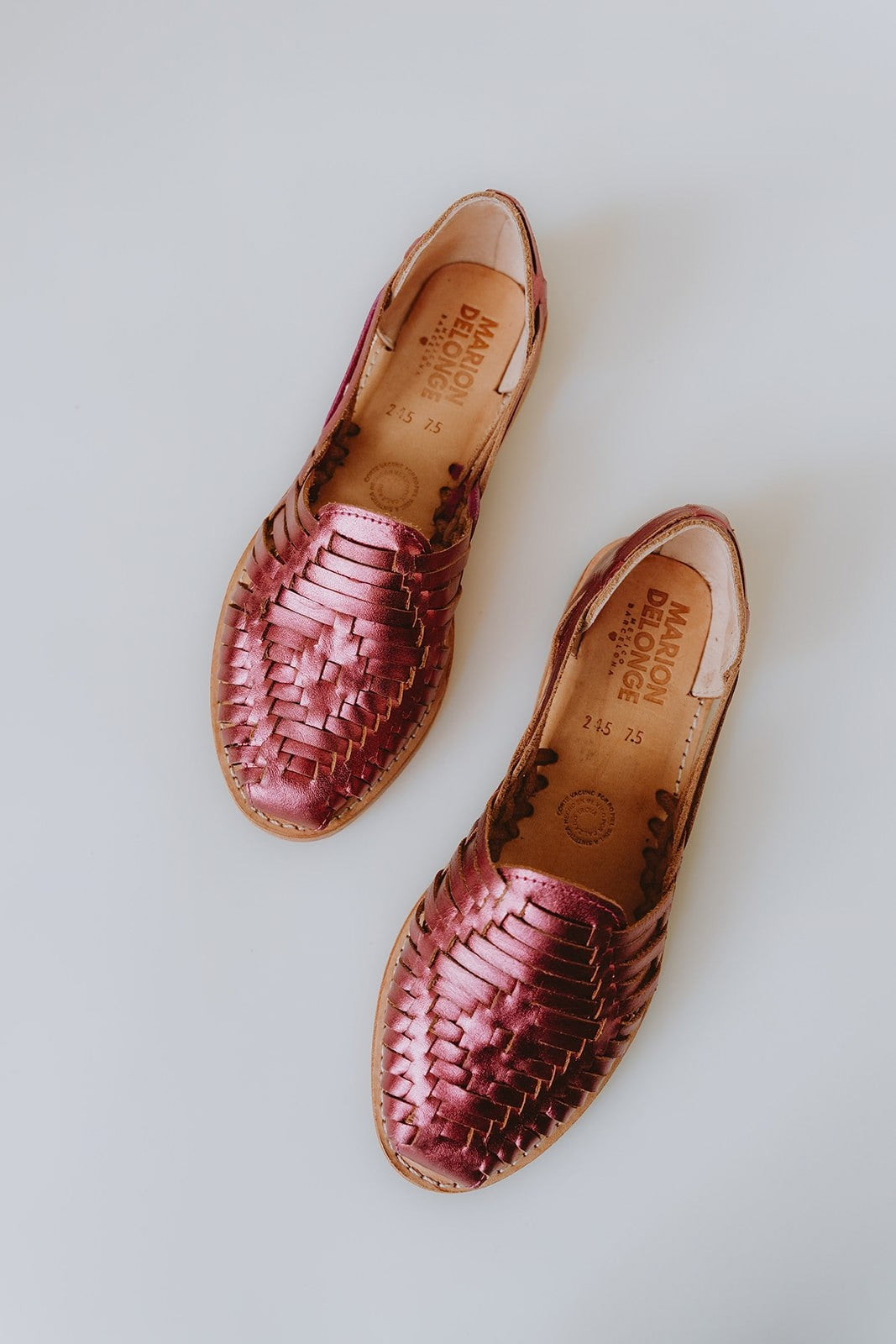 Huaraches Romina Fucsia Metalico