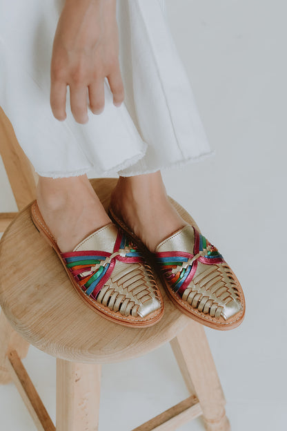 Mules Alma Arcoiris metálico