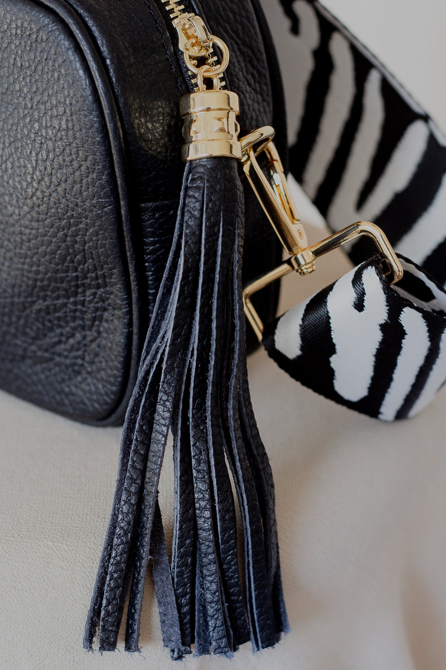 Bolsa Crossbody NEGRO