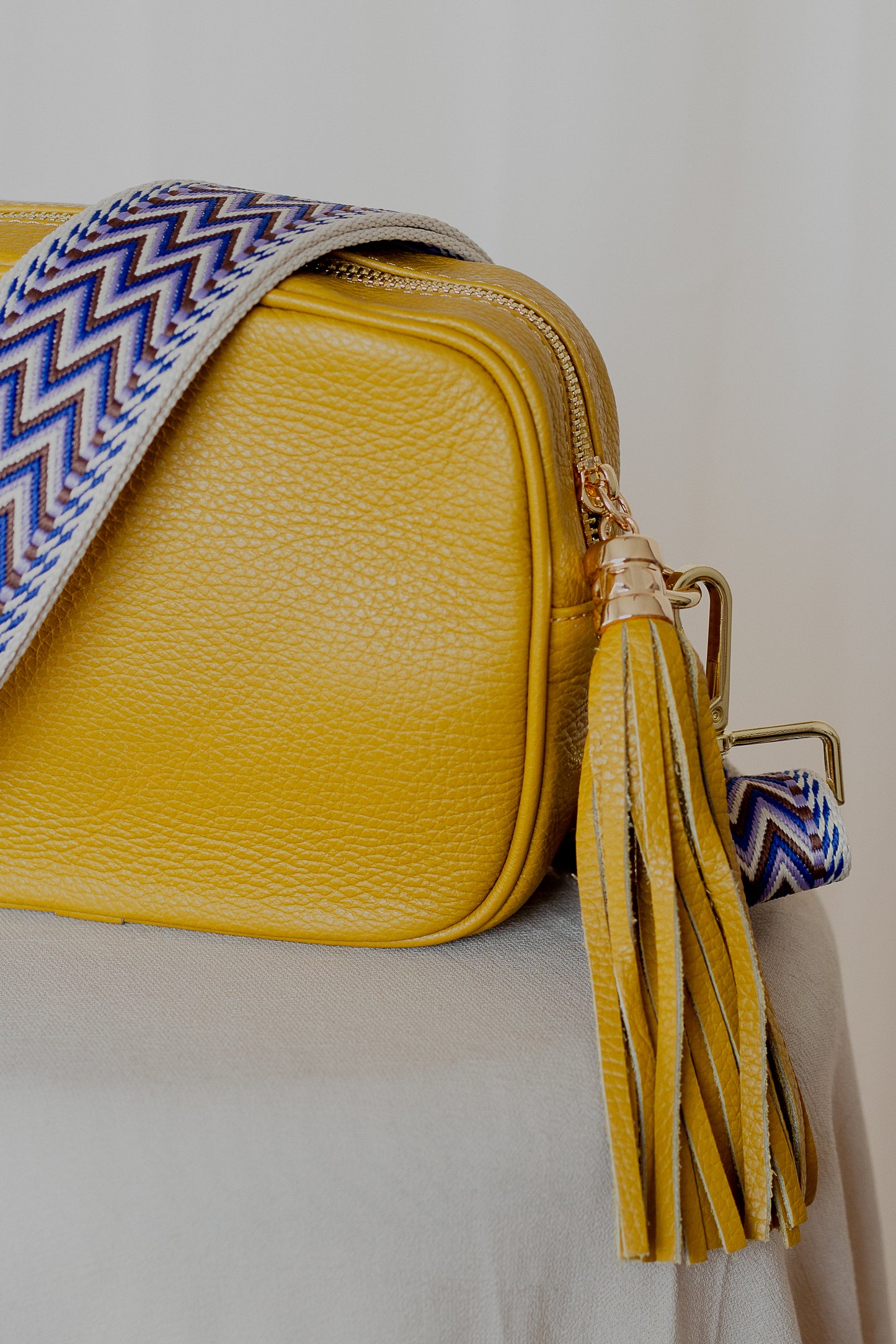 Bolsa Crossbody AMARILLO