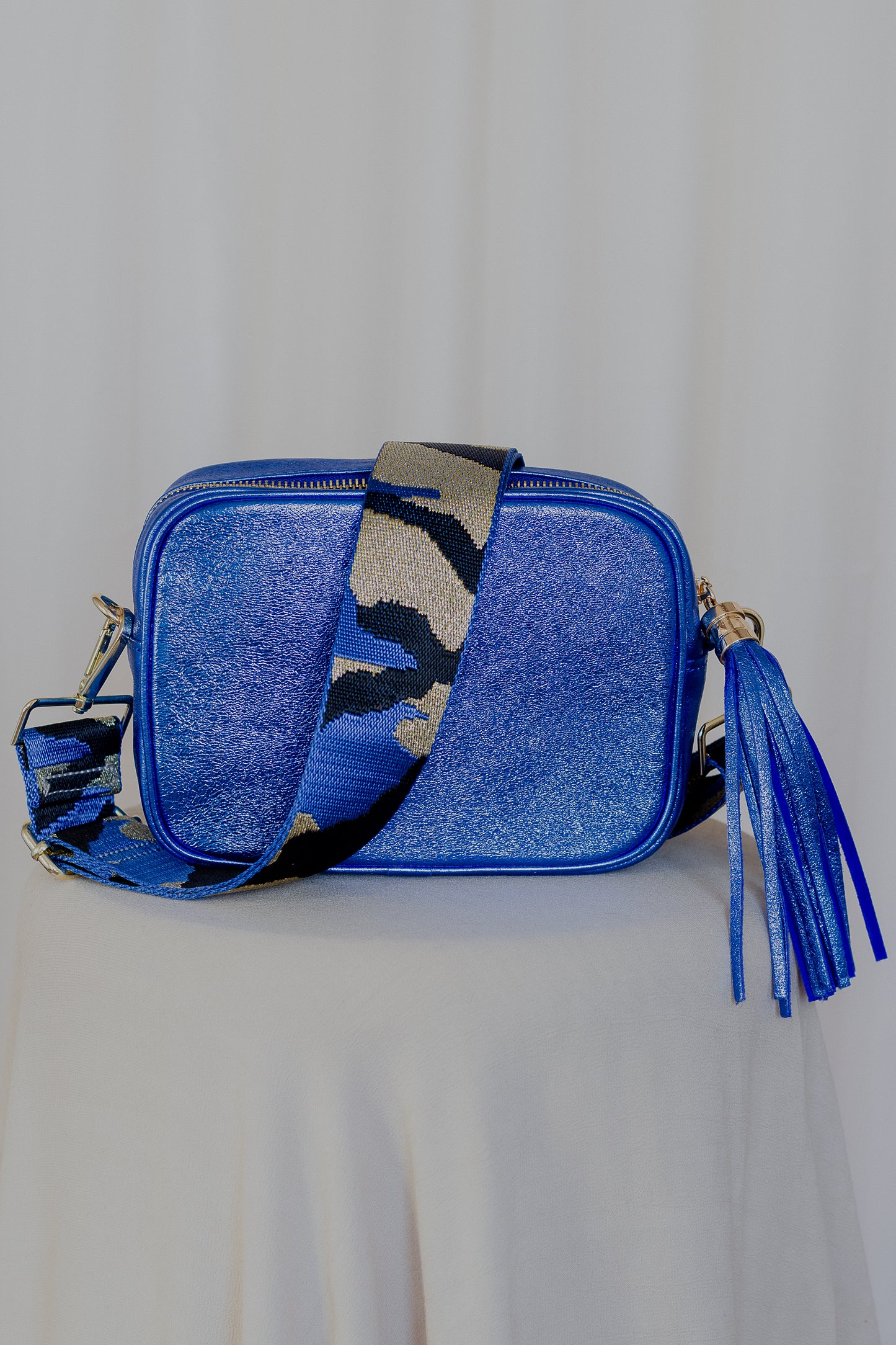 Bolso Crossbody AZUL METÁLICO
